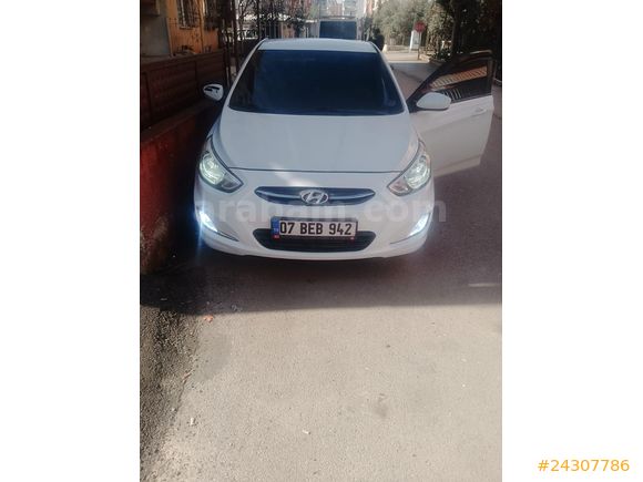 Sahibinden Hyundai Accent Blue 1.6 CRDI Mode Plus 2017 Model