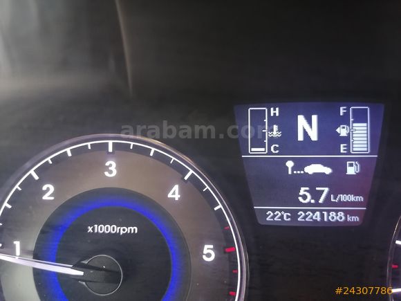 Sahibinden Hyundai Accent Blue 1.6 CRDI Mode Plus 2017 Model
