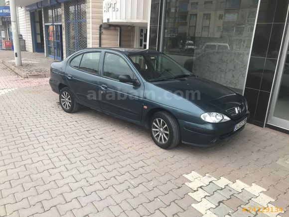 Galeriden Renault Megane 1.6 RTE 1999 Model Konya