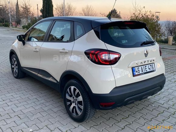 Sahibinden Renault Captur 0.9 Touch 2018 Model