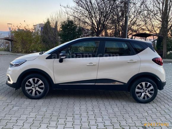 Sahibinden Renault Captur 0.9 Touch 2018 Model