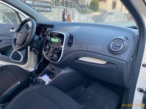 Sahibinden Renault Captur 0.9 Touch 2018 Model