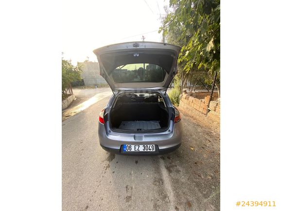 En az yakan araç Renault Megane 3 Dizel 1.5 Fiyat düştü l