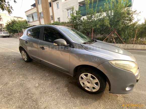 En az yakan araç Renault Megane 3 Dizel 1.5 Fiyat düştü l