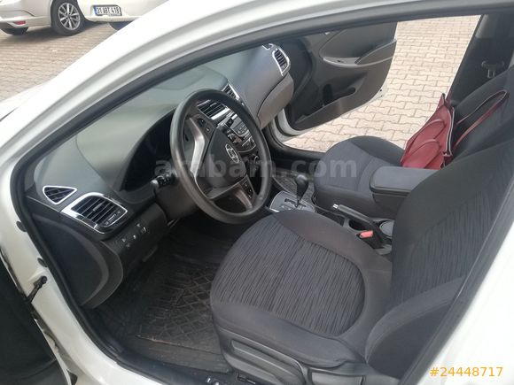 Sahibinden Hyundai Accent Blue 1.6 CRDI Mode 2015 Model