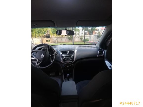 Sahibinden Hyundai Accent Blue 1.6 CRDI Mode 2015 Model