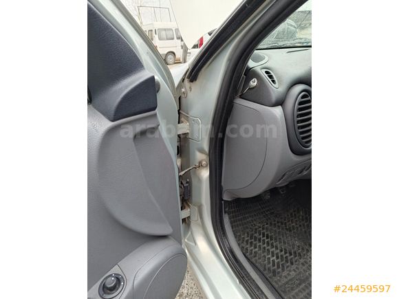 Galeriden Renault Megane 1.6 RTE 2001 Model Trabzon