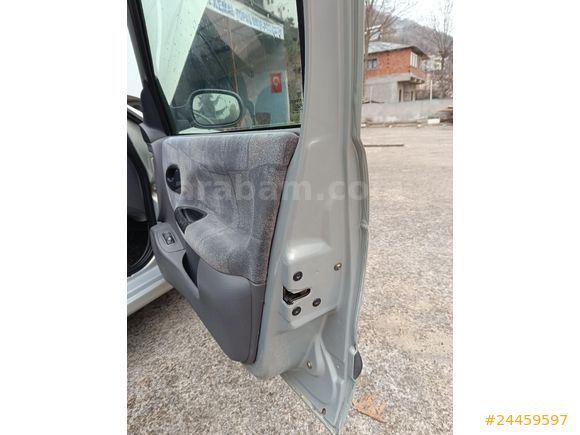 Galeriden Renault Megane 1.6 RTE 2001 Model Trabzon