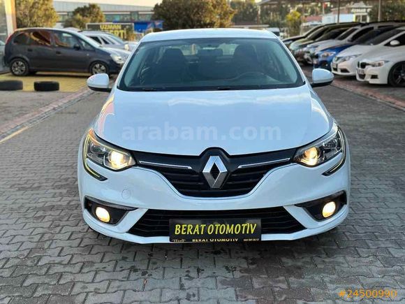 BERAT OTOMOTİV  Renault Megane 1.5 Blue DCI Touch 2019 Model Adana