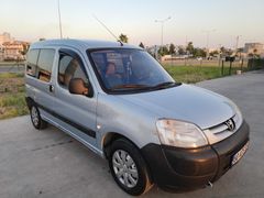 Sahibinden Peugeot Partner 2.0 HDI Comfort 2004 Model