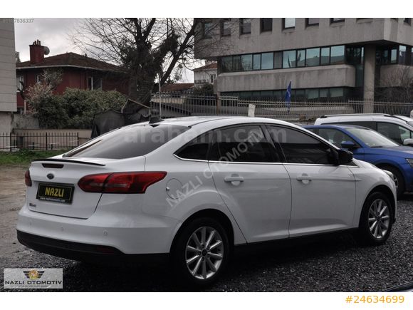 2015 FORD FOCUS ( senetle taksitlendirme seçeneğimiz vardır )