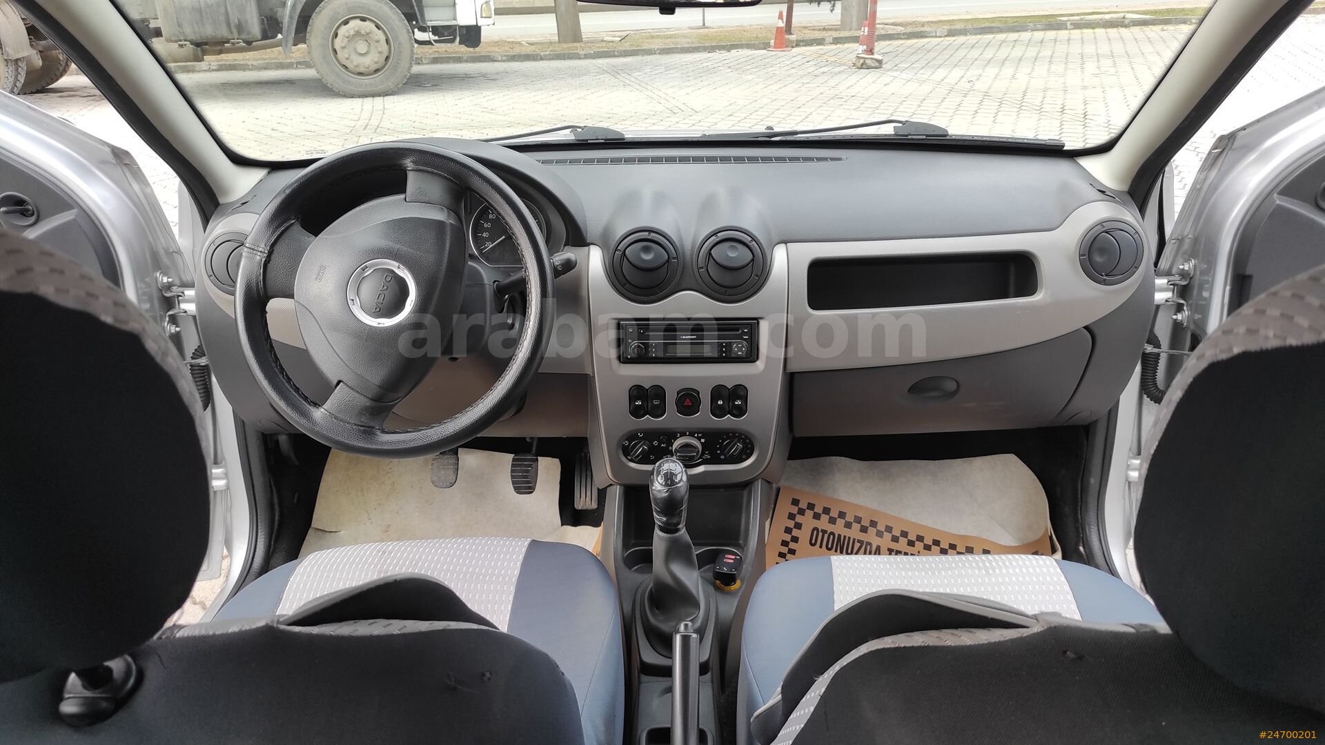 Sahibinden Dacia Sandero 1.5 dCi Ambiance 2010 Model Samsun 330.000 km Gri (Gümüş) 2