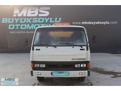 HYUNDAi H350 6 TEKER 3 GÖZLÜ 8.000 LT SAYAÇLI AKARYAKIT TANKERİ