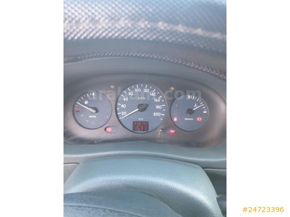 Sahibinden Renault Kangoo 1.4 RTE 2002 Model