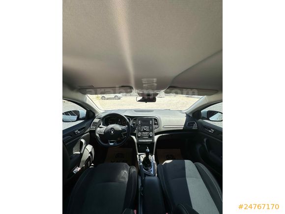 Sahibinden Renault Megane 1.3 TCe Joy 2021 Model 