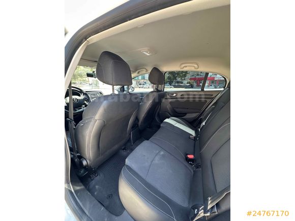 Sahibinden Renault Megane 1.3 TCe Joy 2021 Model 