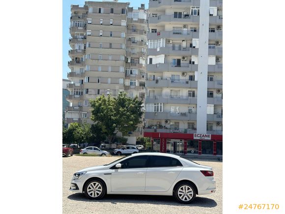 Sahibinden Renault Megane 1.3 TCe Joy 2021 Model 