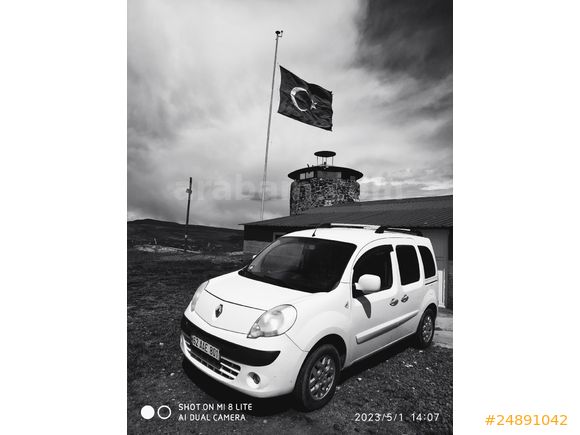 Sahibinden Renault Kangoo Multix 1.5 dCi Expression 2012 Model