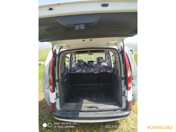 Sahibinden Renault Kangoo Multix 1.5 dCi Expression 2012 Model