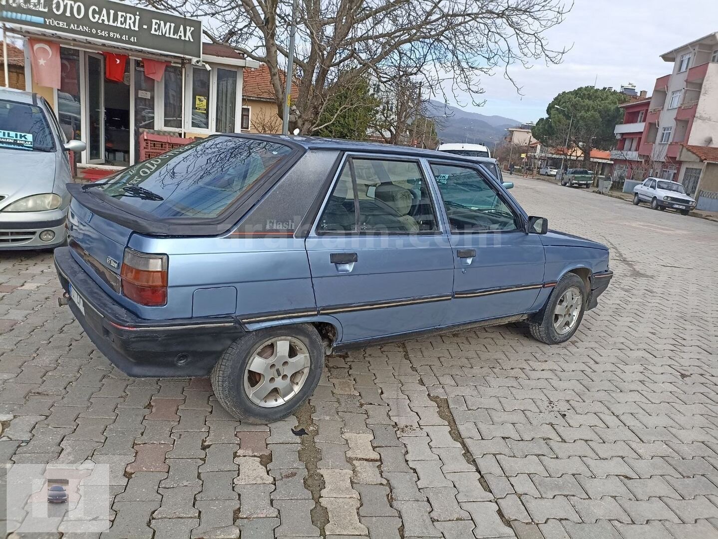 Galeriden Renault R 11 Flash 1992 Model Çanakkale 250.000 km Mavi 5