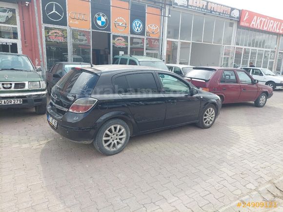 Galeriden Opel Astra 1.6 Essentia 2008 Model Konya