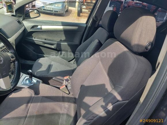 Galeriden Opel Astra 1.6 Essentia 2008 Model Konya