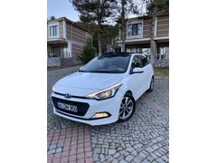 HATASIZ*BOYASIZ*LPGLİ* CAM TAVAN Hyundai i20 1.2 MPI Style 2016 
Model 