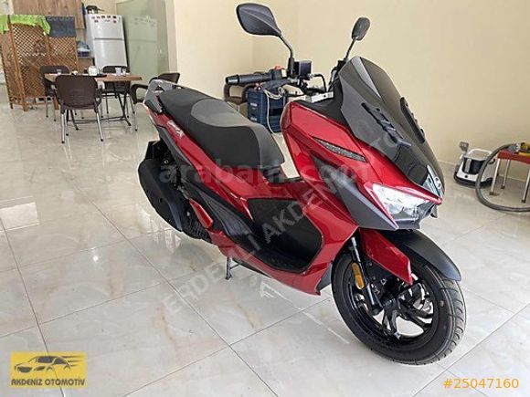 Galeriden SYM Jet X 125 2024 Model Mersin 6.001 km Kırmızı