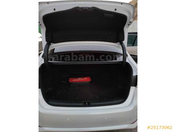 Sahibinden Toyota Corolla 1.5 Vision 2022 Model 