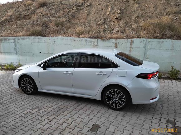Sahibinden Toyota Corolla 1.5 Vision 2022 Model 