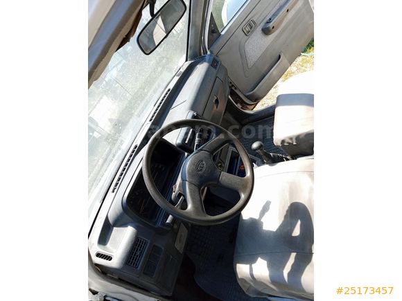 Galeriden Kia Pride 1.3 2000 Model Balıkesir