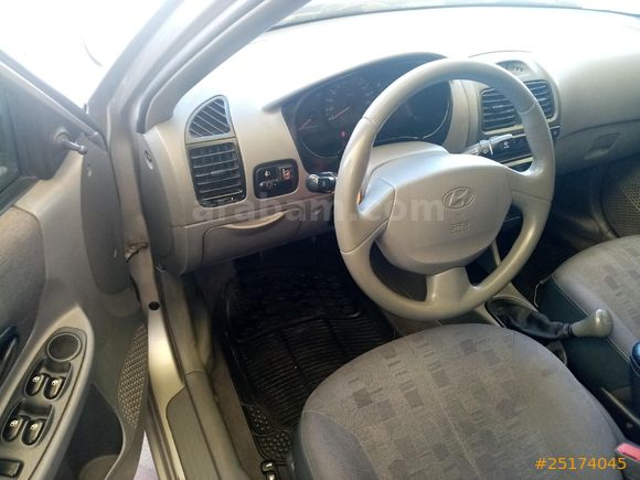 Galeriden Hyundai Accent 1.3 Admire 2005 Model 158 bin km Kayseri