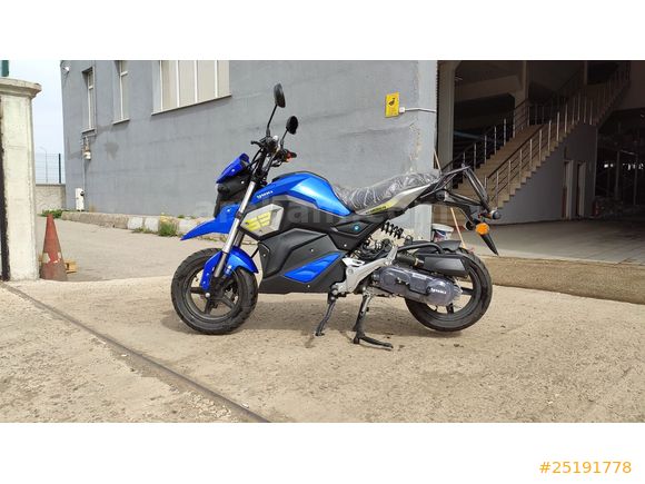 Yuki Hammer 80 CC Motor