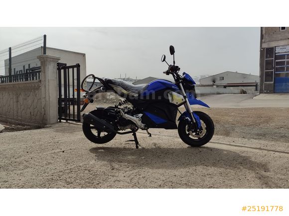 Yuki Hammer 80 CC Motor