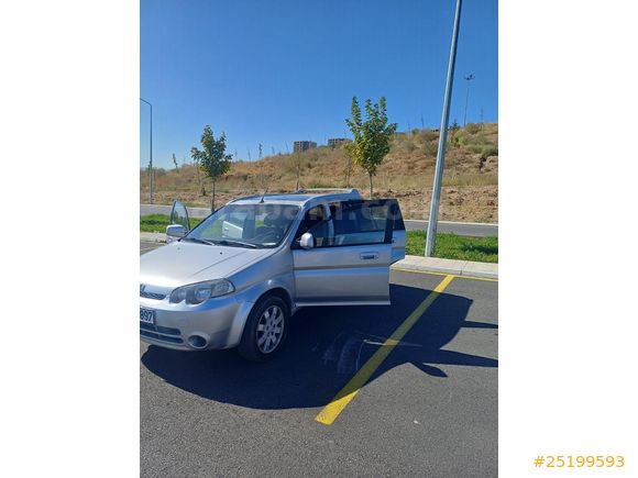 Aciil Sahibinden Honda HR-V 4WD 2003 Model