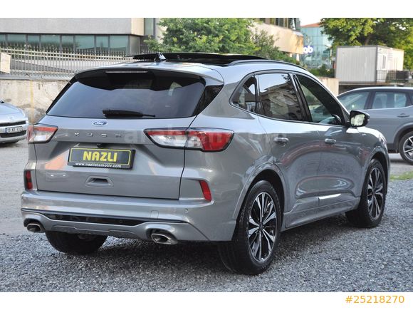 2022 FORD KUGA ( senetle taksitlendirme seçeneğimiz vardır )