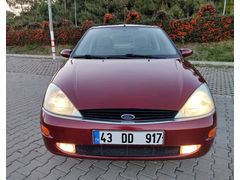 Sahibinden Ford Focus 1.6 Ghia 2001 Model
