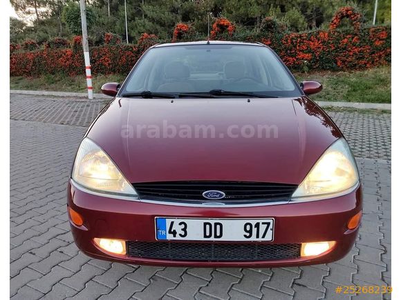 Sahibinden Ford Focus 1.6 Ghia 2001 Model