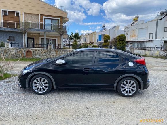 Sahibinden Honda Civic 1.6 i-DTEC Sport 2013 Model Ankara
