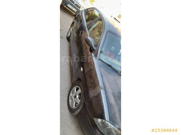 Sahibinden Seat Ibiza 1.4 Stella 2004 Model