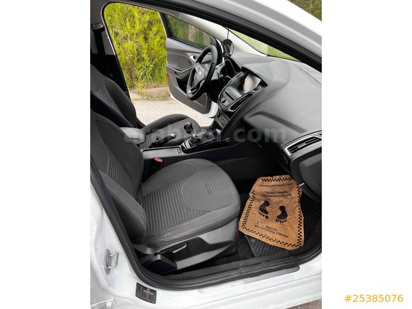 Sahibinden Ford Focus 1.6 TDCi Titanium 2015 Model 