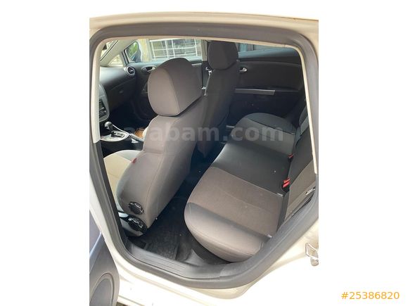 Sahibinden Seat Leon 1.6 TDI CR Style 2011 Model 