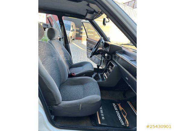 Tavan hariç boyalı çok temiz Renault R 9 1.4 Spring 1996 Model Van