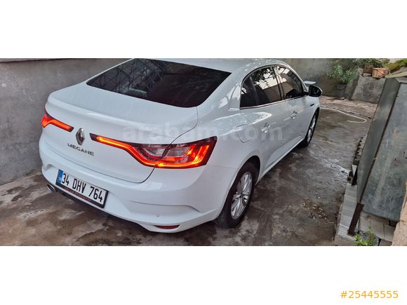 Sahibinden Renault Megane 1.5 Blue DCI Touch 2020 Model