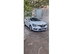 Sahibinden Renault Megane 1.5 Blue DCI Touch 2020 Model