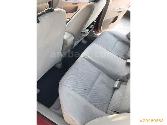 Pazarlıksız Mitsubishi Lancer 1.5 Invite 2009 Model Rize