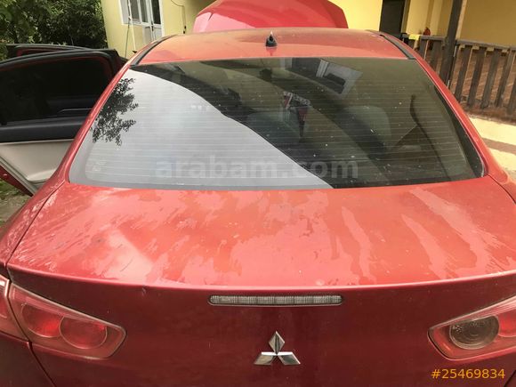 Pazarlıksız Mitsubishi Lancer 1.5 Invite 2009 Model Rize