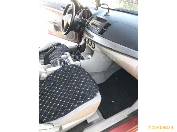 Pazarlıksız Mitsubishi Lancer 1.5 Invite 2009 Model Rize