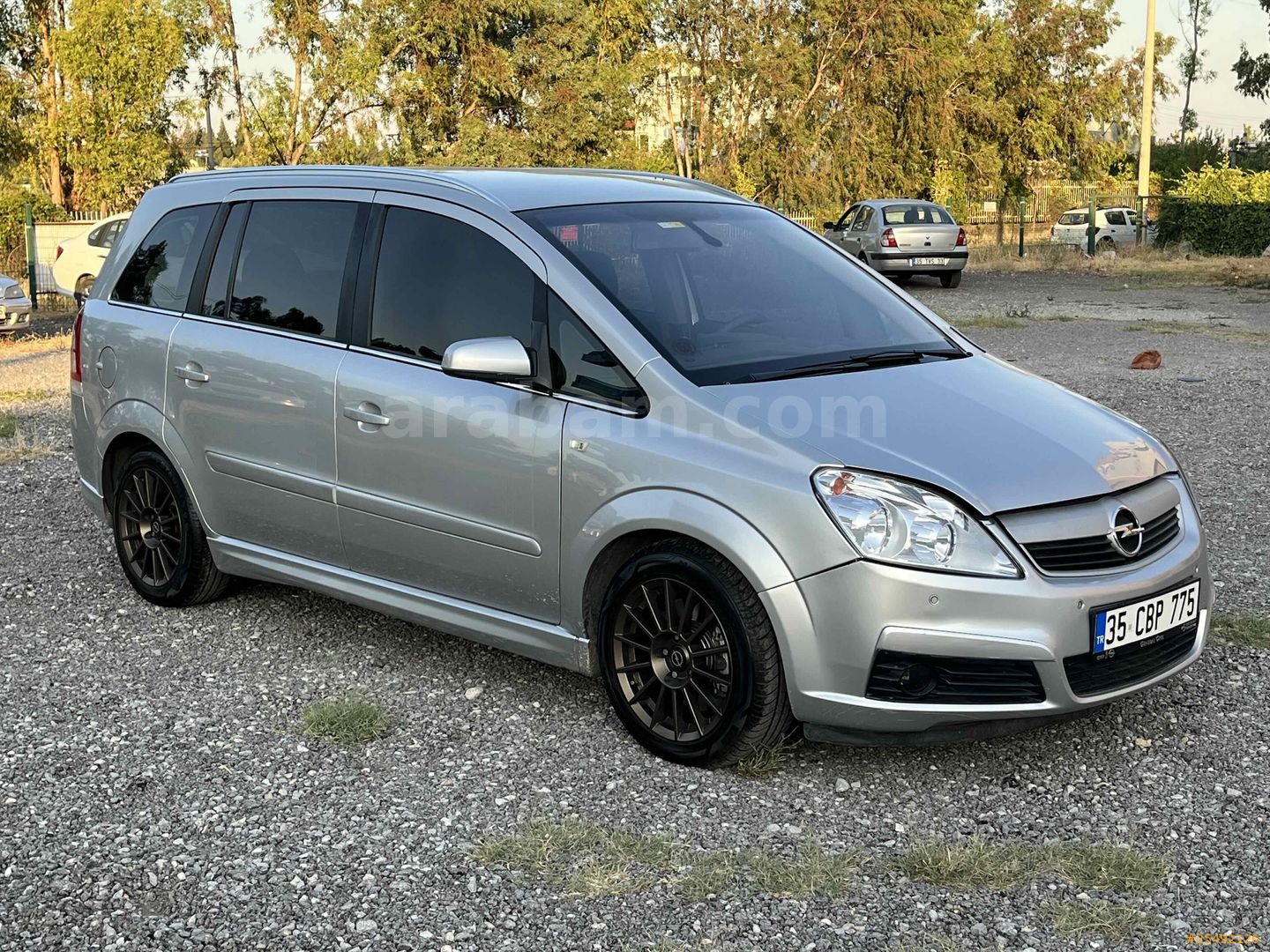 Galeriden Opel Zafira 1.9 CDTI Cosmo 2009 Model İzmir 330.500 km