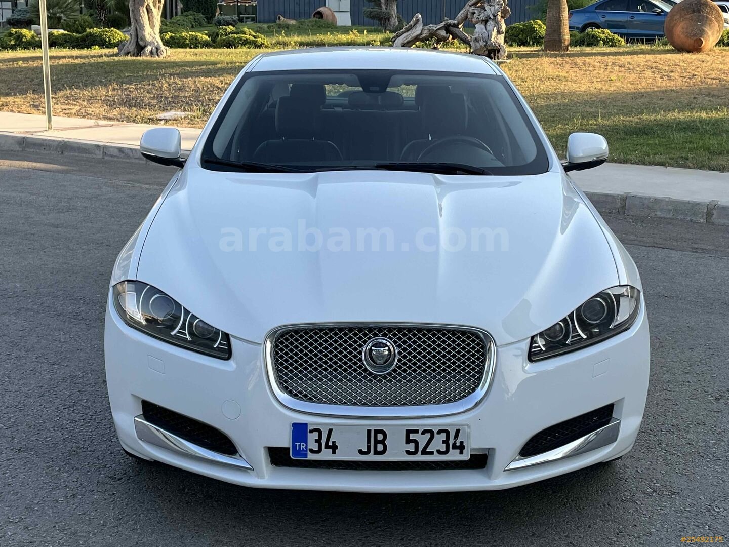 Galeriden Jaguar XF 2.2 D 2012 Model İzmir 237.000 km Beyaz 2